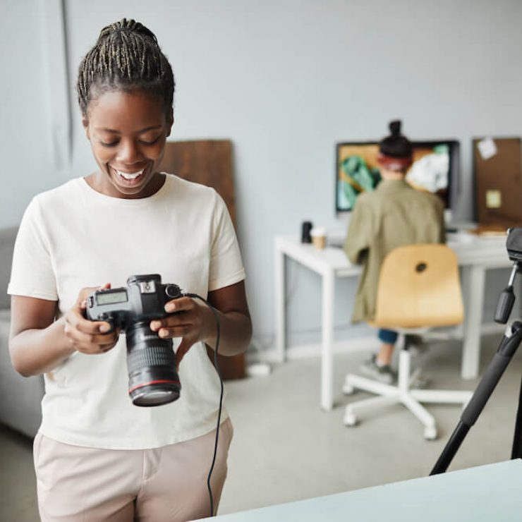 Top 10 Clothing Photography Tips for Fashion eCommerce Business